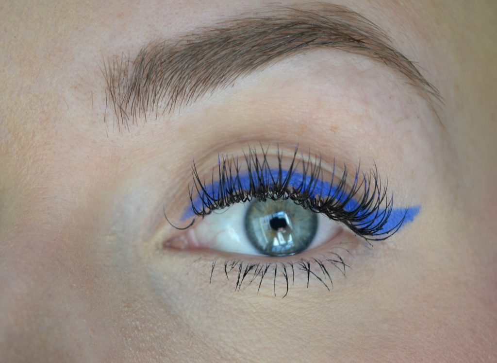 blauwe eyeliner